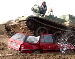 Panzer fahren als Weihnachtsgeschenk fuer den Freund